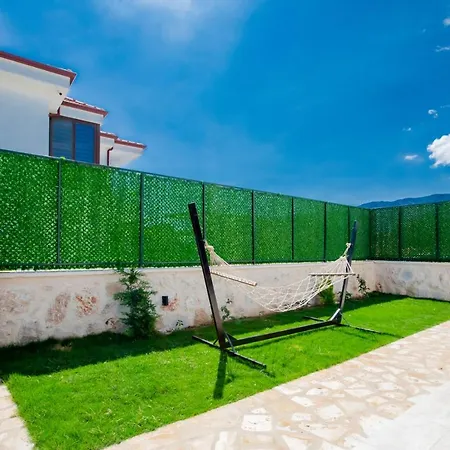 Yagmur Villalari